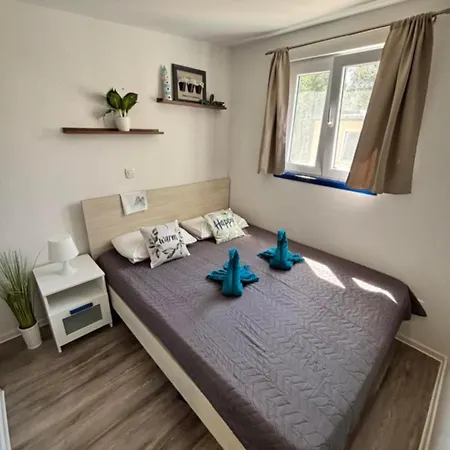 Apartmanovy Domcek Lija 比奥格勒·纳·莫鲁