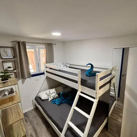 Holiday home Apartmanovy Domcek Lija *